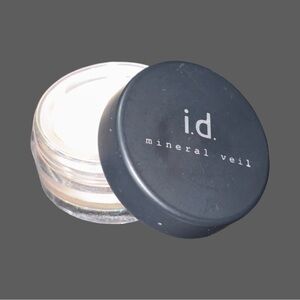 Bareminerals id feather light Mineral Veil Loose setting powder .02 fl oz
